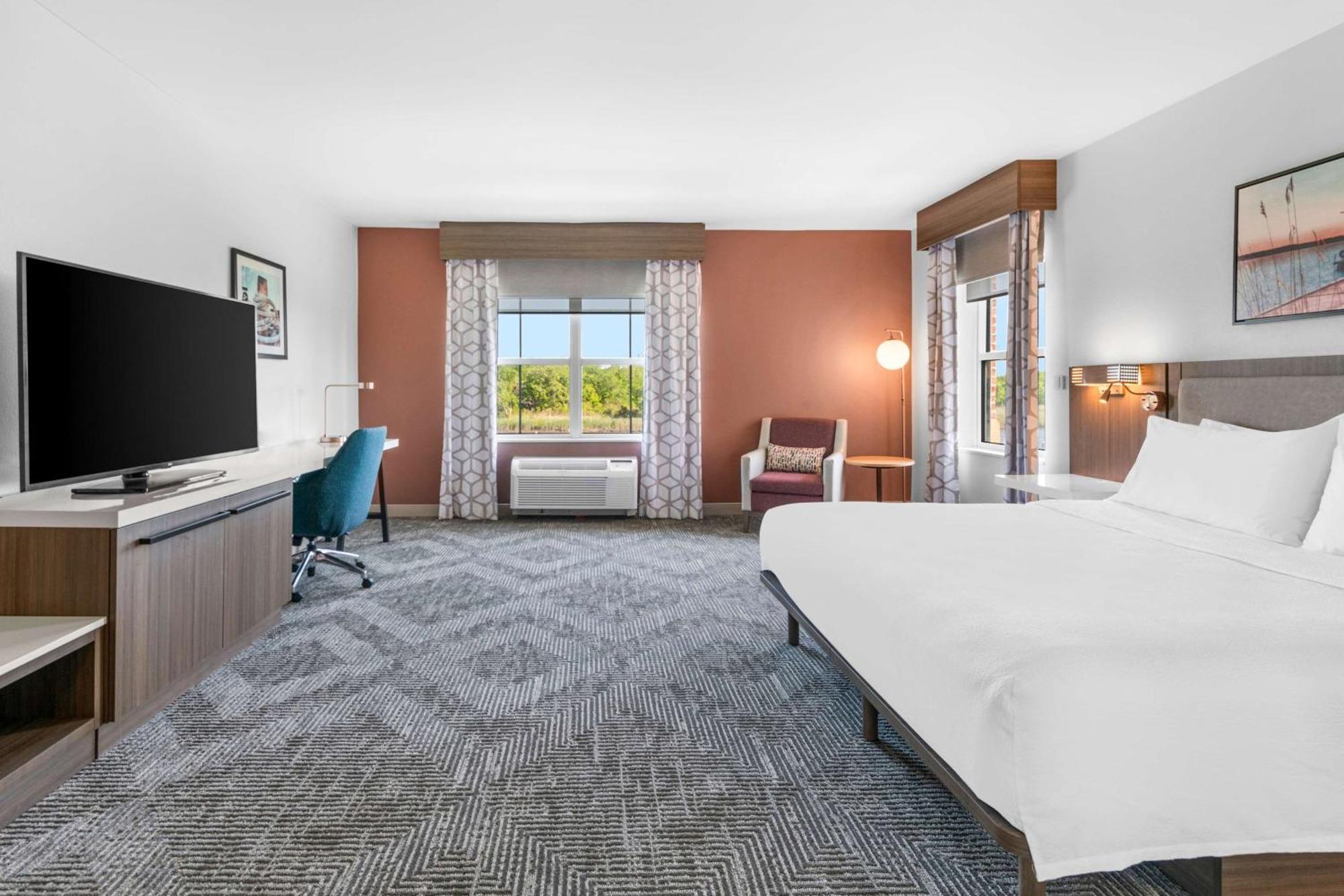 Hilton Garden Inn Suffolk Riverfront Exterior photo